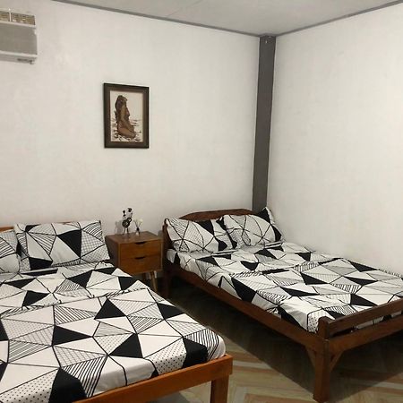 Traditional Private Guesthouse In Patar Beach Bolinao 外观 照片